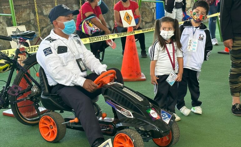  Capacita Policía Vial Estatal a infantes en materia de prevención de accidentes