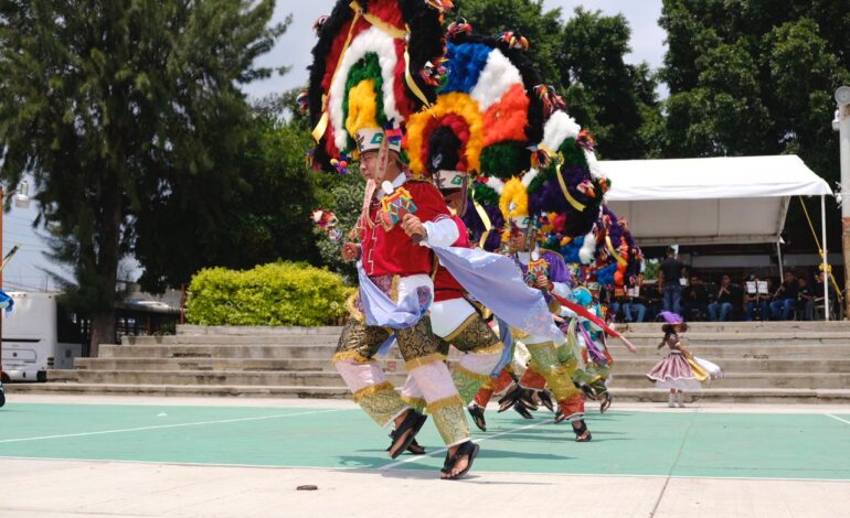  Seculta evalúa riqueza cultural de delegaciones para la Guelaguetza 2023