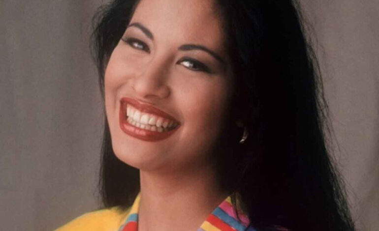  Así luciría Selena Quitanilla a sus 52 años según la inteligencia artificial