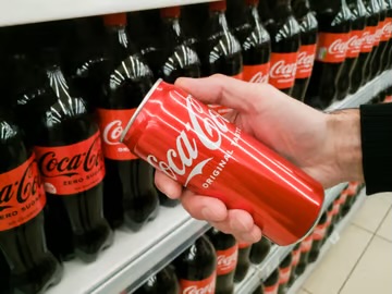  Aumentará este lunes el precio de la Coca-Cola en todo el país