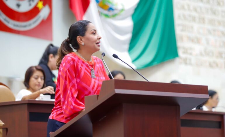  Celebra Mariana Benítez aprobación de reforma que fomenta la cultura del agua y su uso racional