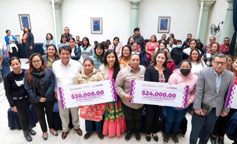  Impulsa Secretaría de las Mujeres autonomía económica de las oaxaqueñas