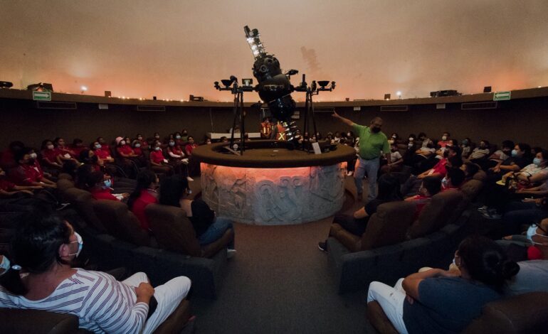  Invitan a disfrutar de un viaje estelar en el Planetario Nundehui y conocer su historia