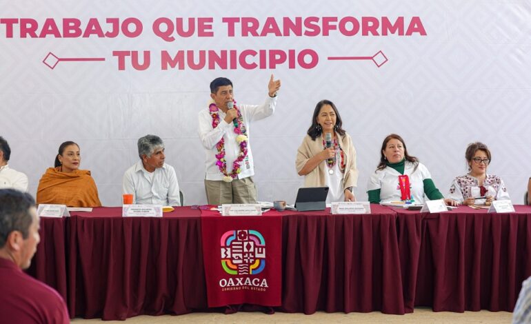  Impulsa Gobierno de Oaxaca la educación de las infancias y juventudes de San Juan Tabaá