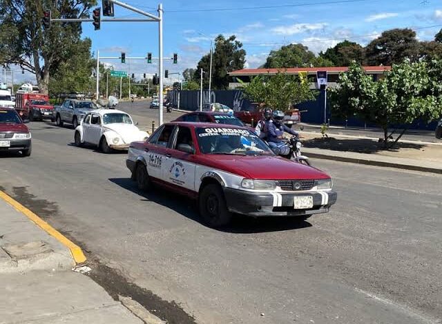  Sin autorización aumento de tarifa en taxis del municipio de Santa Cruz Xoxocotlán: Semovi