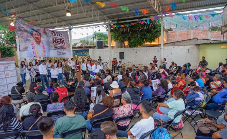  Recibe Francisco Martínez Neri respaldo vecinal para consolidar la transformación de Oaxaca de Juárez