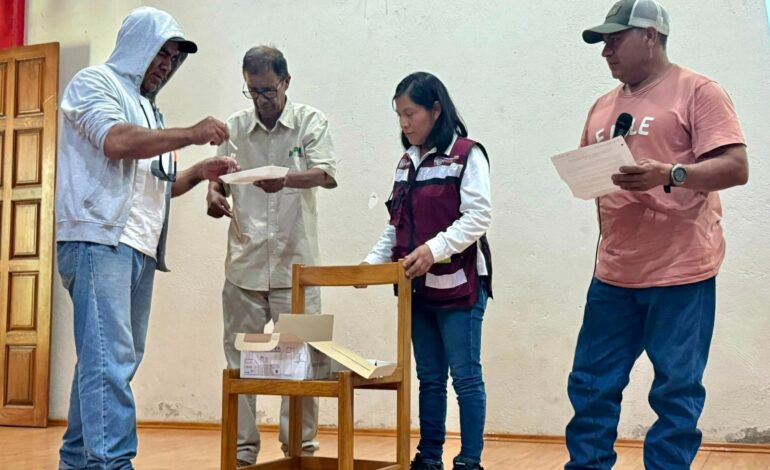  Capacitan a personas productoras de maíz para aminorar impacto de la sequía