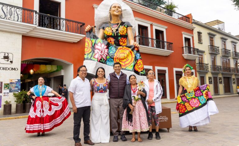  Muestra Oaxaca su cultura y tradición a través de “Sendero a las 8 regiones”