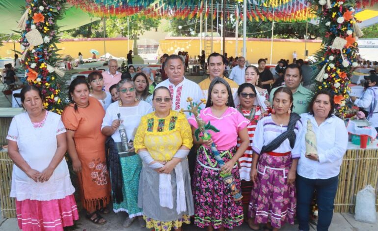  Con éxito se celebra la Tercera Feria del Chichilo Rojo en Xoxocotlán