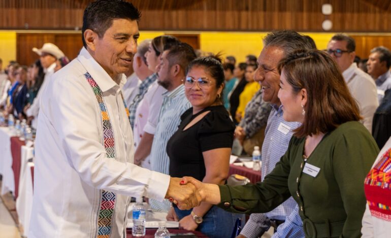  Exhorta Gobernador de Oaxaca a autoridades municipales electas a trabajar de manera directa y en beneficio del pueblo