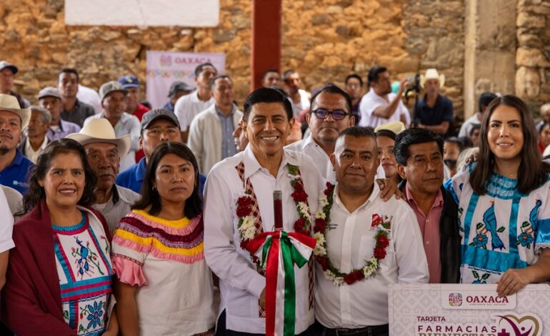 Santa Cruz Acatepec atestigua la llegada de la Primavera Oaxaqueña con 8 mdp