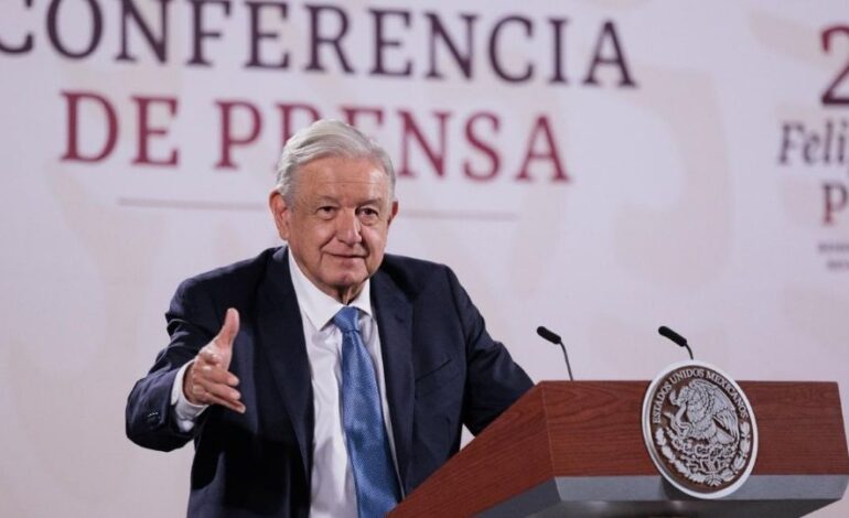  AMLO anuncia pausa con embajador de EU y Canadá por sus críticas a la reforma del Poder Judicial