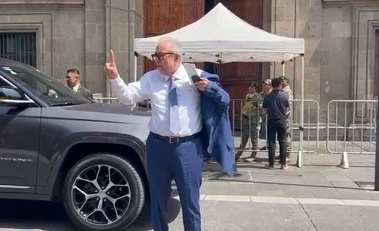  “Está tranquilo Sinaloa”, asegura gobernador Rubén Rocha tras jueves de bloqueos y balaceras