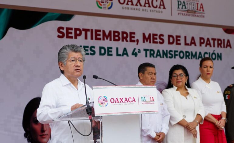  Conmemora Ayuntamiento capitalino aniversario luctuoso de Antonio de León