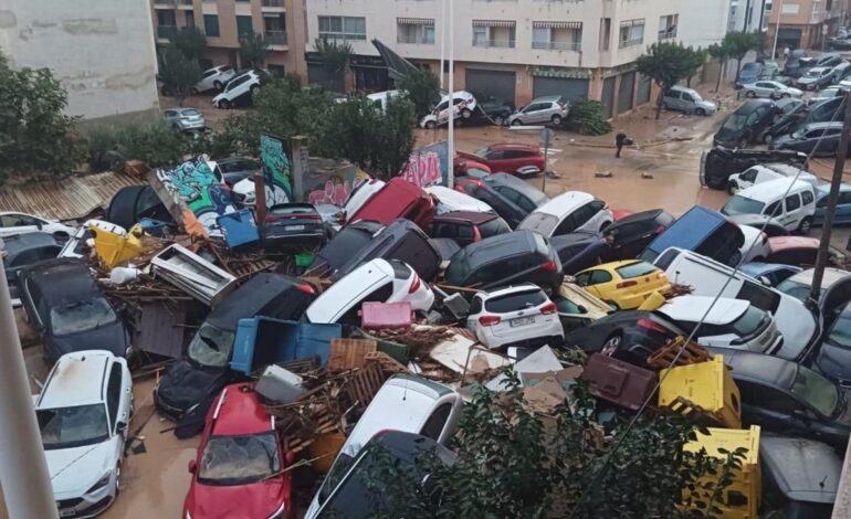 Devastación en Valencia, España, tras inundaciones por intensas lluvias