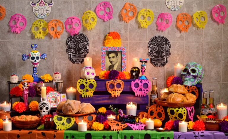 ¿Se puede comer la ofrenda del altar de Día de Muertos?