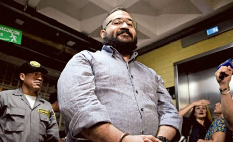 El exgobernador Javier Duarte libra acusación de desaparición forzada