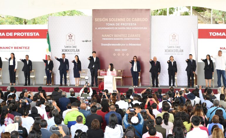  Rinde protesta Nancy Benítez como presidenta municipal de Santa Cruz Xoxocotlán