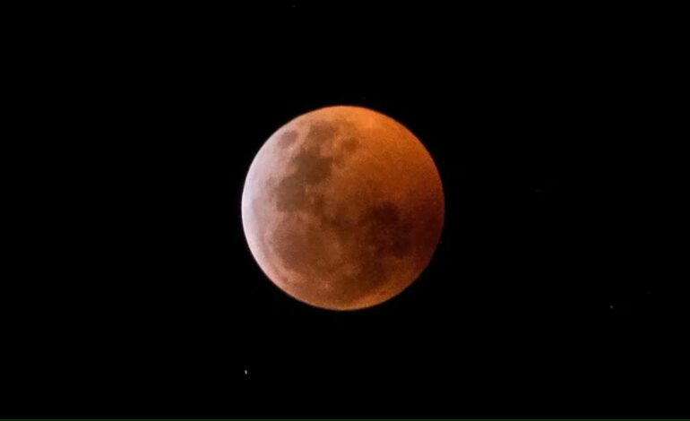  Luna de sangre: ¿cuándo será el primer eclipse lunar de 2025?