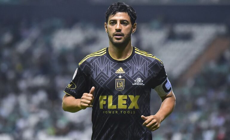 Carlos Vela se retira del futbol a los 36 años; así se despidió de las canchas