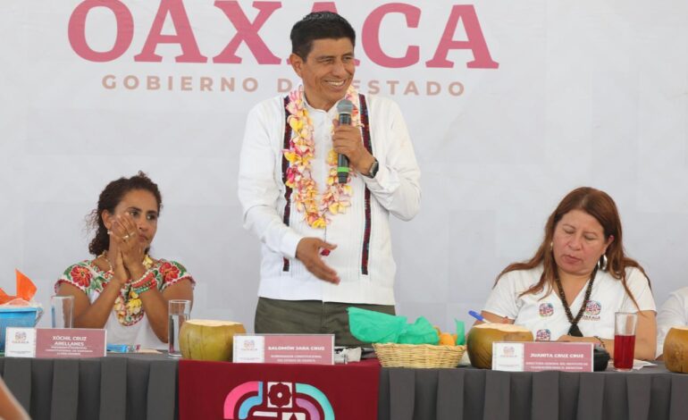 Asigna Salomón Jara 21 mdp para mejorar condiciones de vida en Santiago Llano Grande