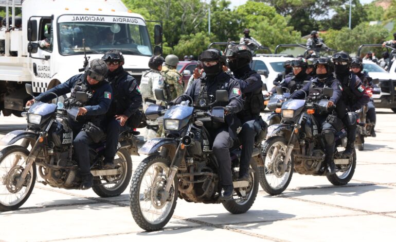  Aplican Operación Sable y toman control de Policía Municipal y C2 en Juchitán para garantizar seguridad