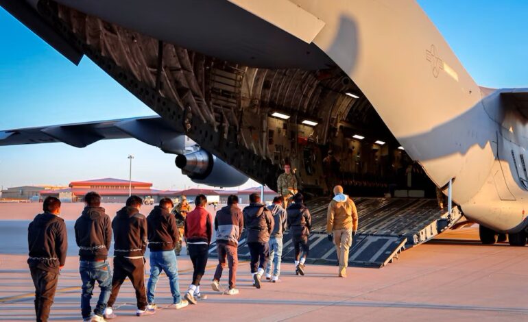 En dos semanas, EEUU deportó a México a 142 migrantes presuntamente implicados en actos delictivos