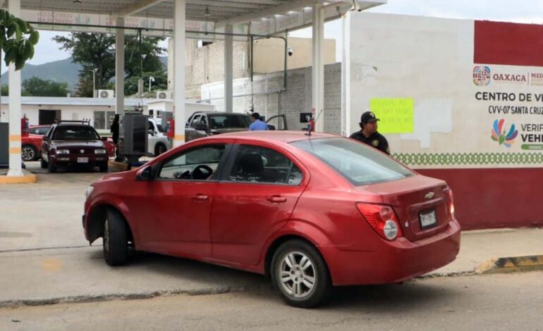  Amplía Gobierno de Oaxaca plazo de verificación vehicular para el 31 de agosto
