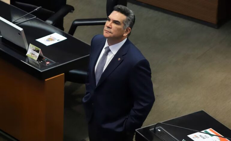  Captan a “Alito” Moreno en exclusivo restaurante de Washington tras rechazo a desafuero, alista denuncia a morenistas