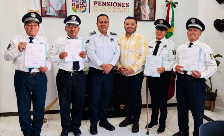  Cumple Gobierno de Oaxaca con afiliación al IMSS de elementos de la Policía Vial