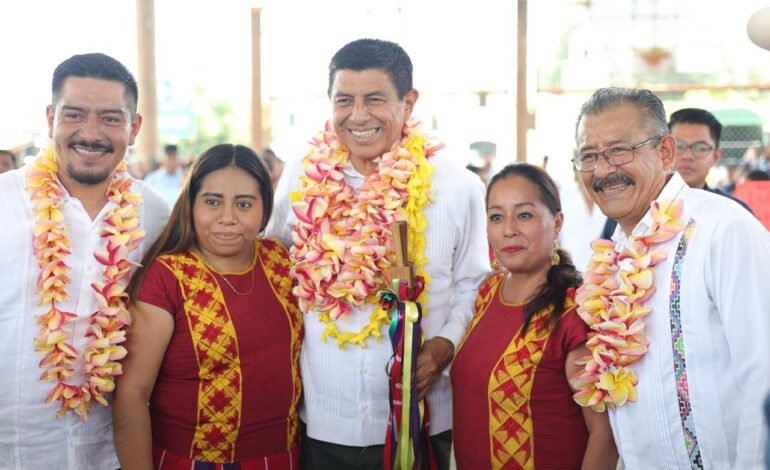  Ofrece Primavera Oaxaqueña mejores caminos para San Juan Guichicovi