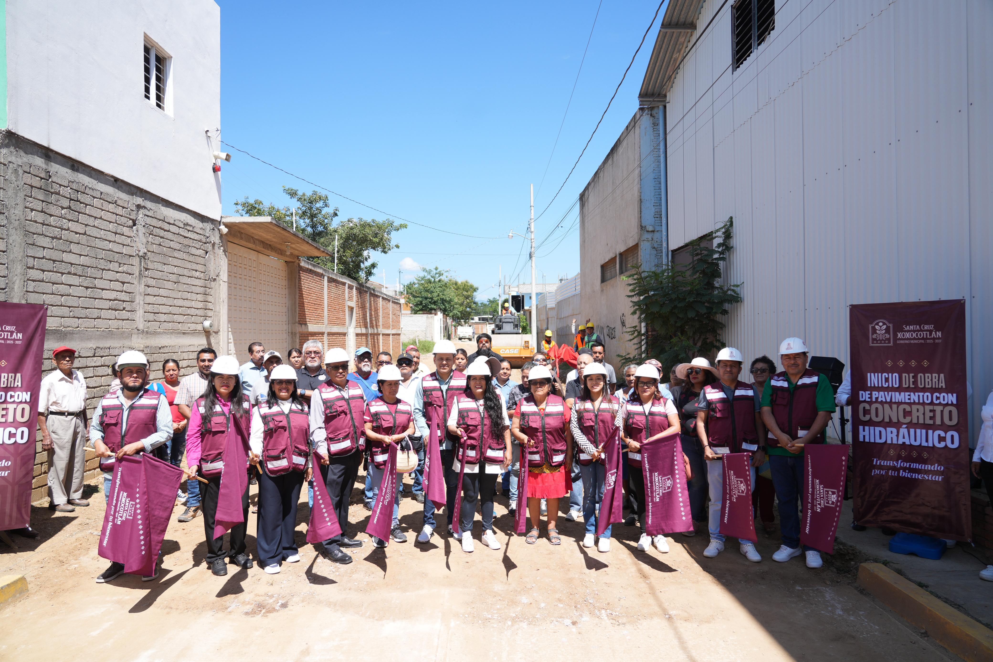  Xoxocotlán transforma sus calles; inician obras de pavimentación en 4 colonias