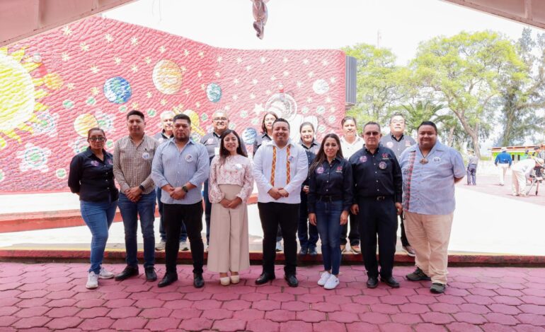  La Secretaría de Administración, a través de su titular Noel Hernández Rito, invita a niñas, niños, jóvenes y familias oaxaqueñas a vivir una experiencia única en el Planetario Nundehui