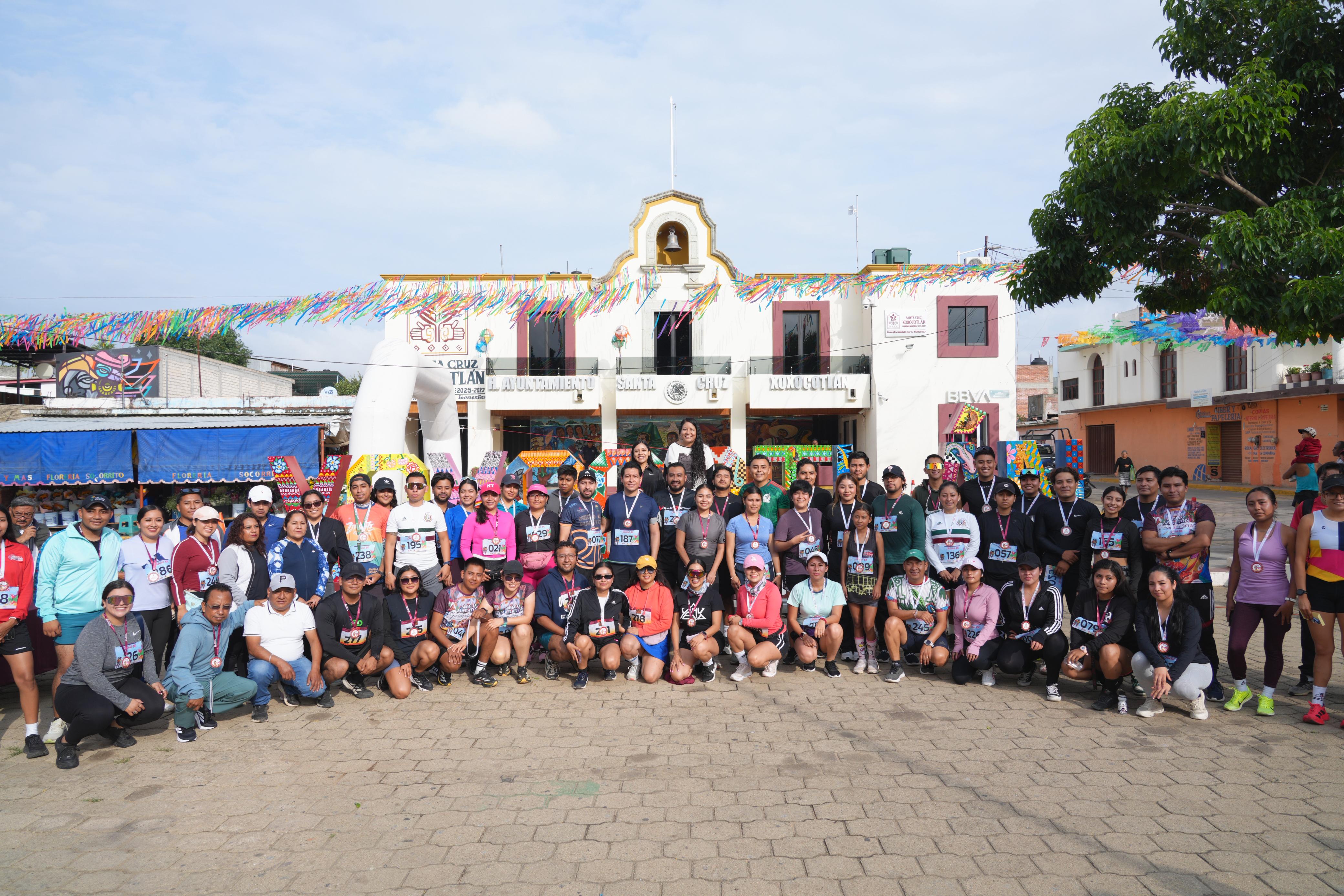  Energía y unidad: un éxito la Carrera Juvenil en Xoxocotlán