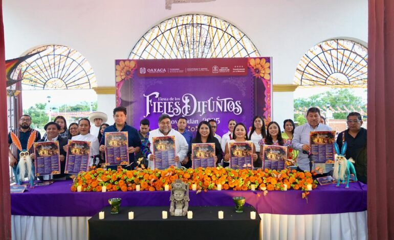  Velada, tapetes y tradición: presenta Xoxocotlán programa de Fieles Difuntos 2025