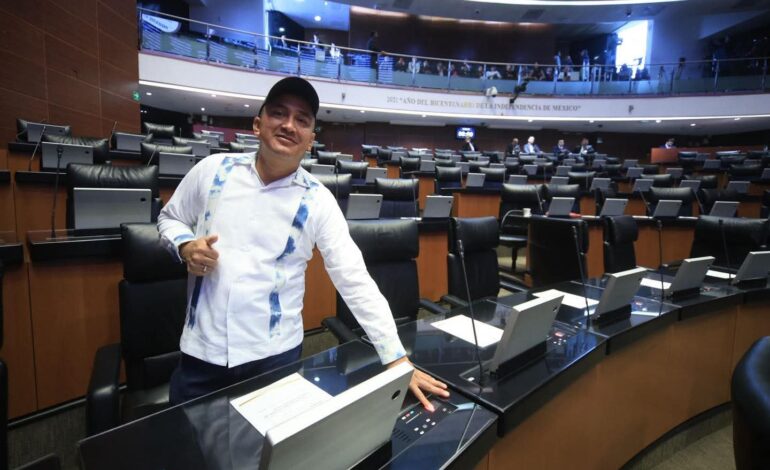  Condena Antonino Morales Toledo acoso contra la Presidenta