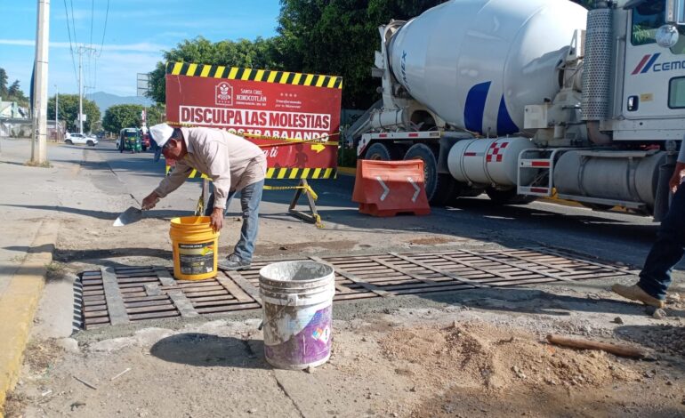  Rehabilitan rejillas pluviales en el boulevard Nuu Ita Nuu Yoo de Xoxocotlán