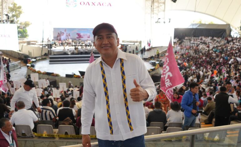  Senador Antonino Morales Toledo reconoce trabajo del gobernador Salomón Jara durante su Tercer Informe de Resultados