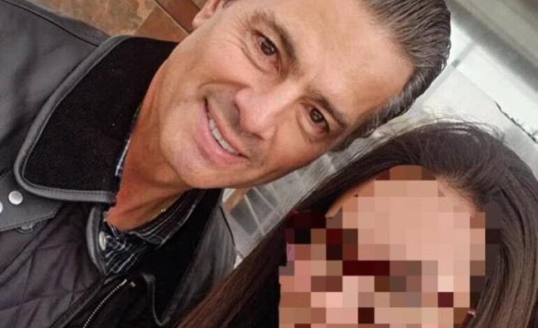  Así fue fotografiado Enrique Peña Nieto en el SAT tras volver a México