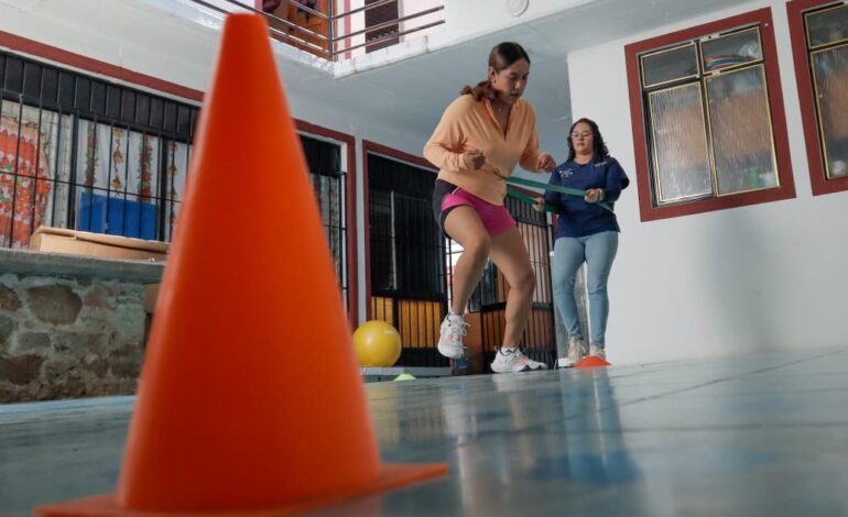  Fisioterapia en el DIF Xoxocotlán, servicio que devuelve sueños