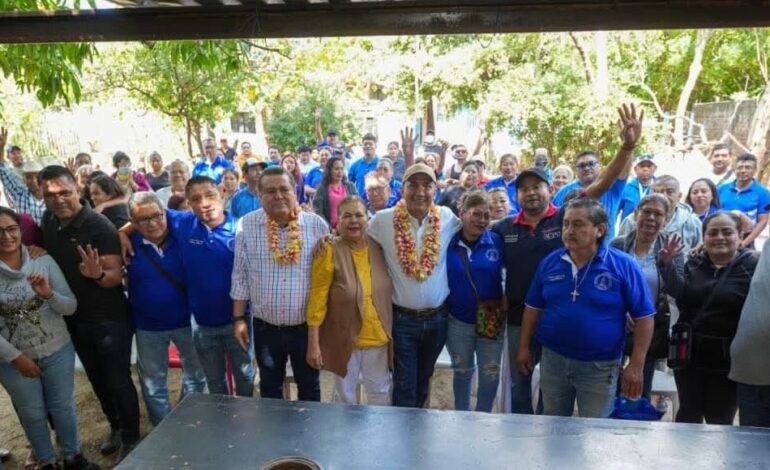  Dialoga Senador Antonino Morales Toledo con sectores sociales de Ciudad Ixtepec