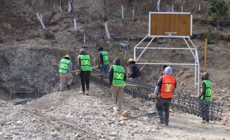 Más espacios dignos para aprender: Oaxaca de Juárez responde a las solicitudes de madres y padres de familia