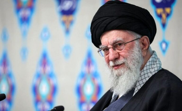  Donald Trump confirma muerte de Alí Jamenei, líder supremo de Irán