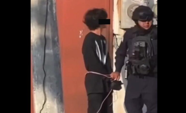  Adolescente que mató a maestras era alumno nuevo y no fue expulsado: Preparatoria Makárenko