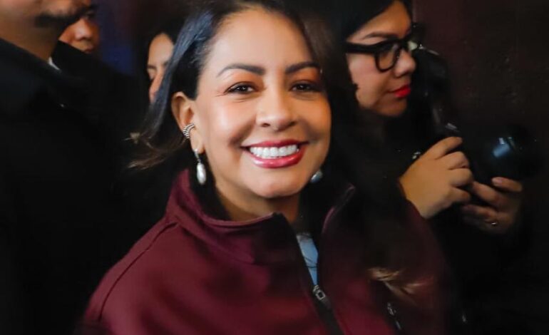 Mariana Benítez responde a Liz Arroyo: “No eres árbitro; revisa tu trayectoria”