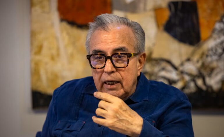  Sinaloa entra en crisis política tras licencias de Rocha y el alcalde de Culiacán