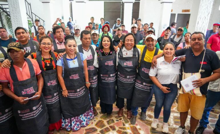 Participa Saymi Pineda Velasco en brigadas de atención y diálogo con Juchitán