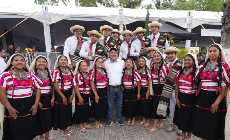 Senador Antonino Morales Toledo celebra convocatoria presidencial para consultar Ley Indígena