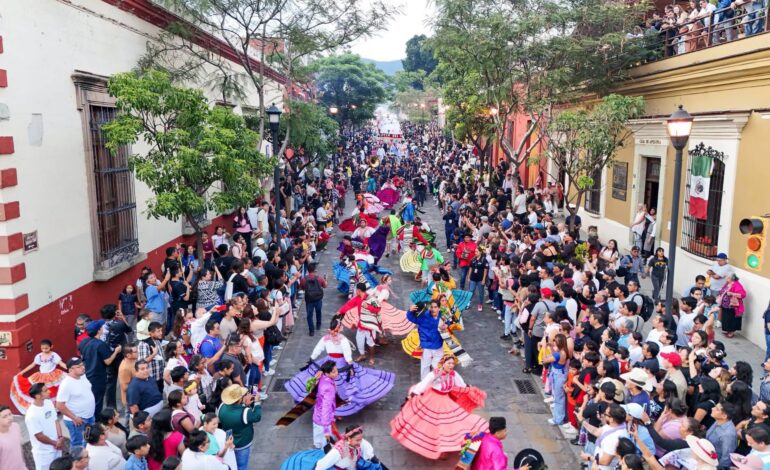 El corazón cultural de México reunió a más de 33 mil personas en los tres Convites de la Guelaguetza 2026